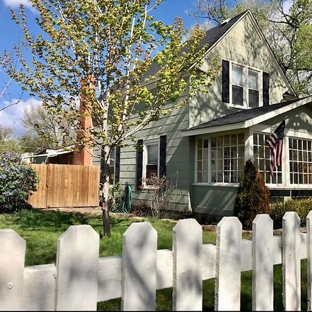 The Historic Blue Bird Cottage Colorado Springs Exteriör bild