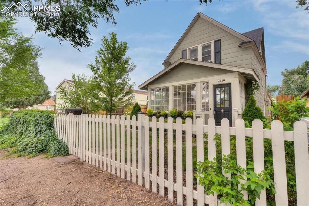 The Historic Blue Bird Cottage Colorado Springs Exteriör bild